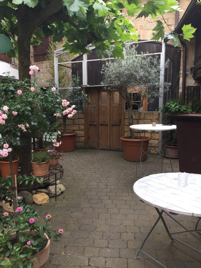 Vivo-Vino Bed & Breakfast Weisenheim am Sand Exterior photo